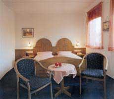 Hotel-Gasthof Lamm Rot am See Bilik gambar